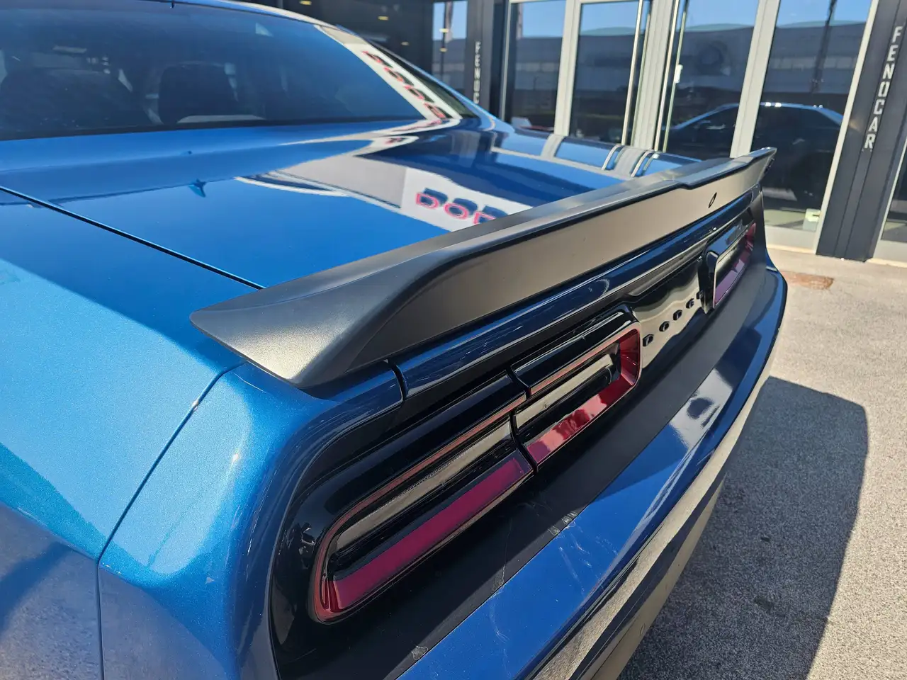 Dodge Challenger 2023 — фото 21