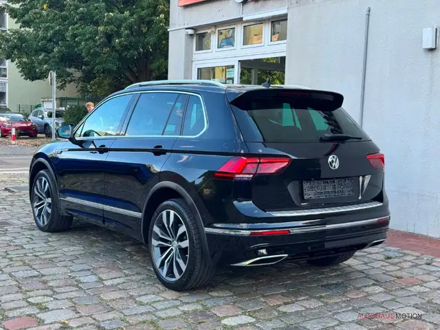 Volkswagen Tiguan view 6