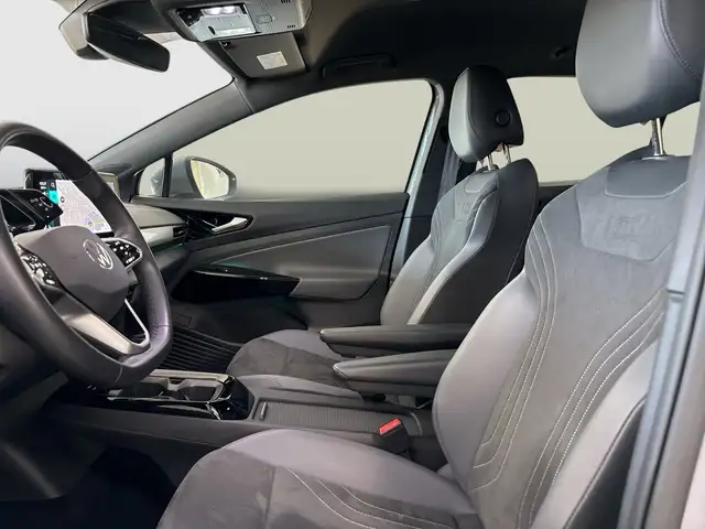Volkswagen ID.4 view 12