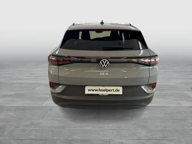 Volkswagen ID.4 view 6