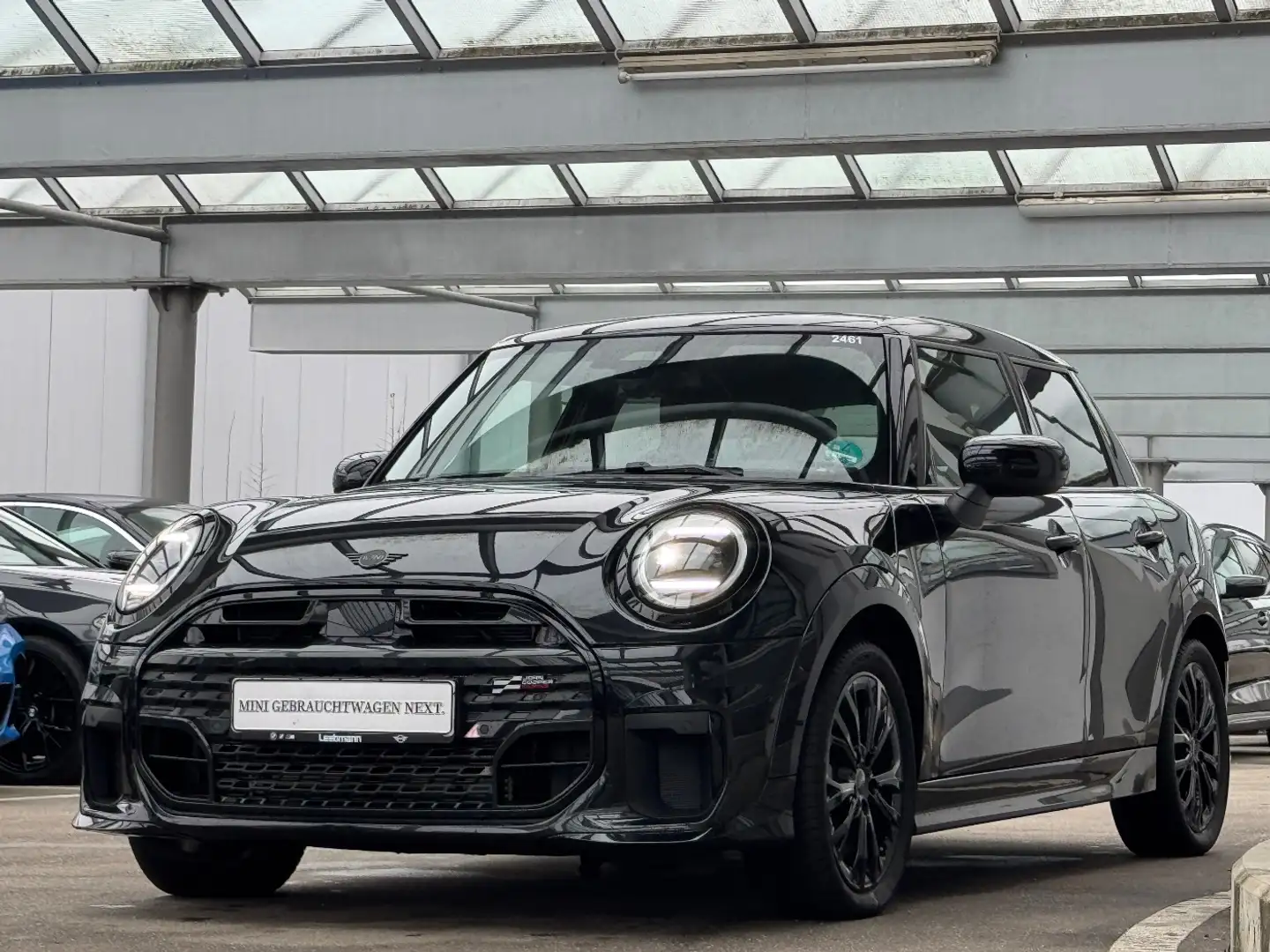 MINI Cooper C 5-Türer JCW-Trim Paket-M GARANTIE-10/29 Schwarz - 2