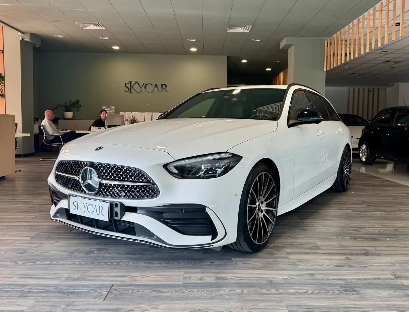 Mercedes-Benz C 220 C 220 d Mild hybrid S.W. 4Matic AMG Line Premium Bianco - 1