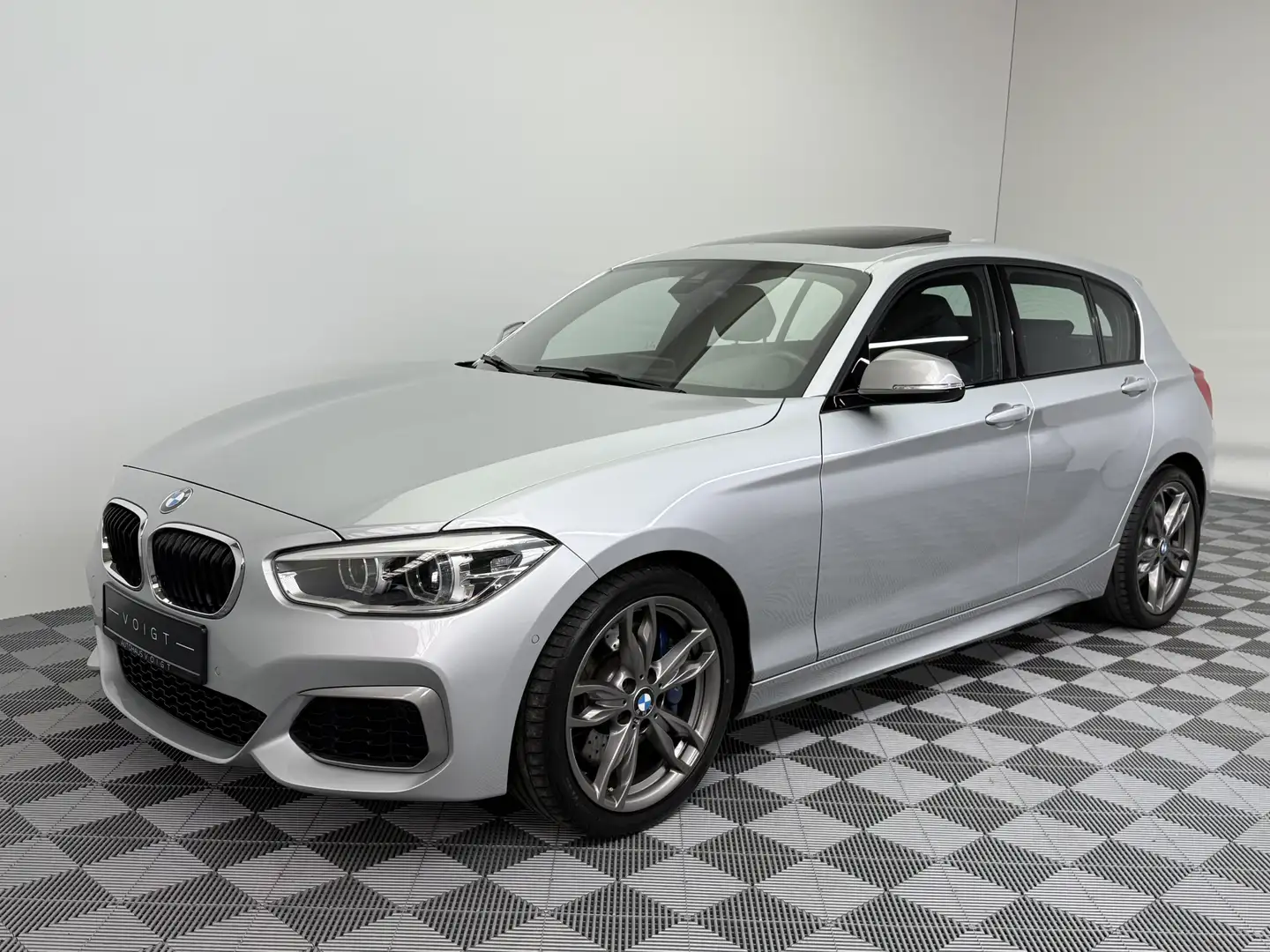 BMW 140 |No-OPF|2.Hand|Navi-Prof|LED|SHD|Keyless| Silber - 2