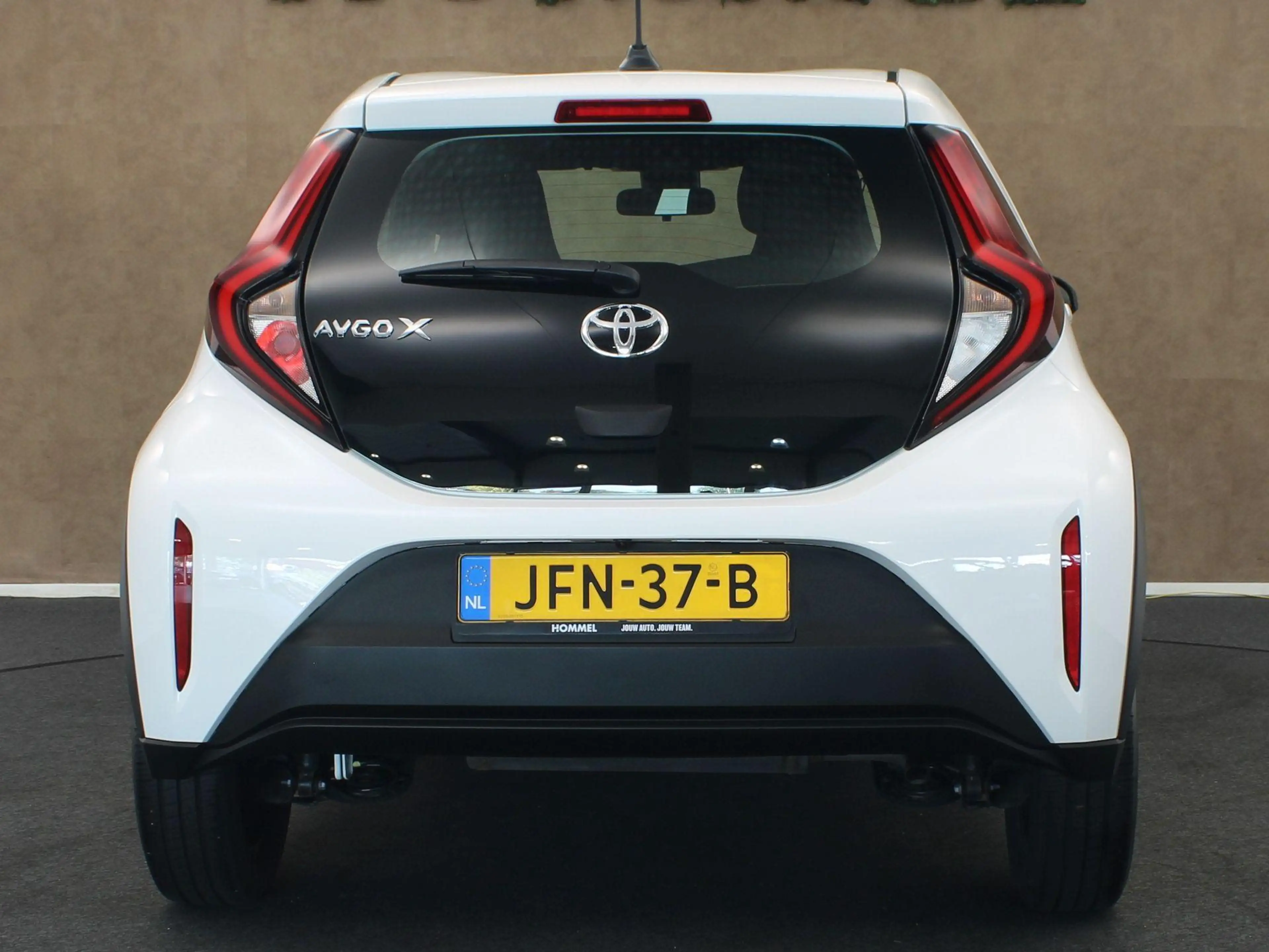 Toyota Aygo X 1.0 VVT-i MT Play - ORIGINEEL NEDERLANDSE AUTO - A — photo 14