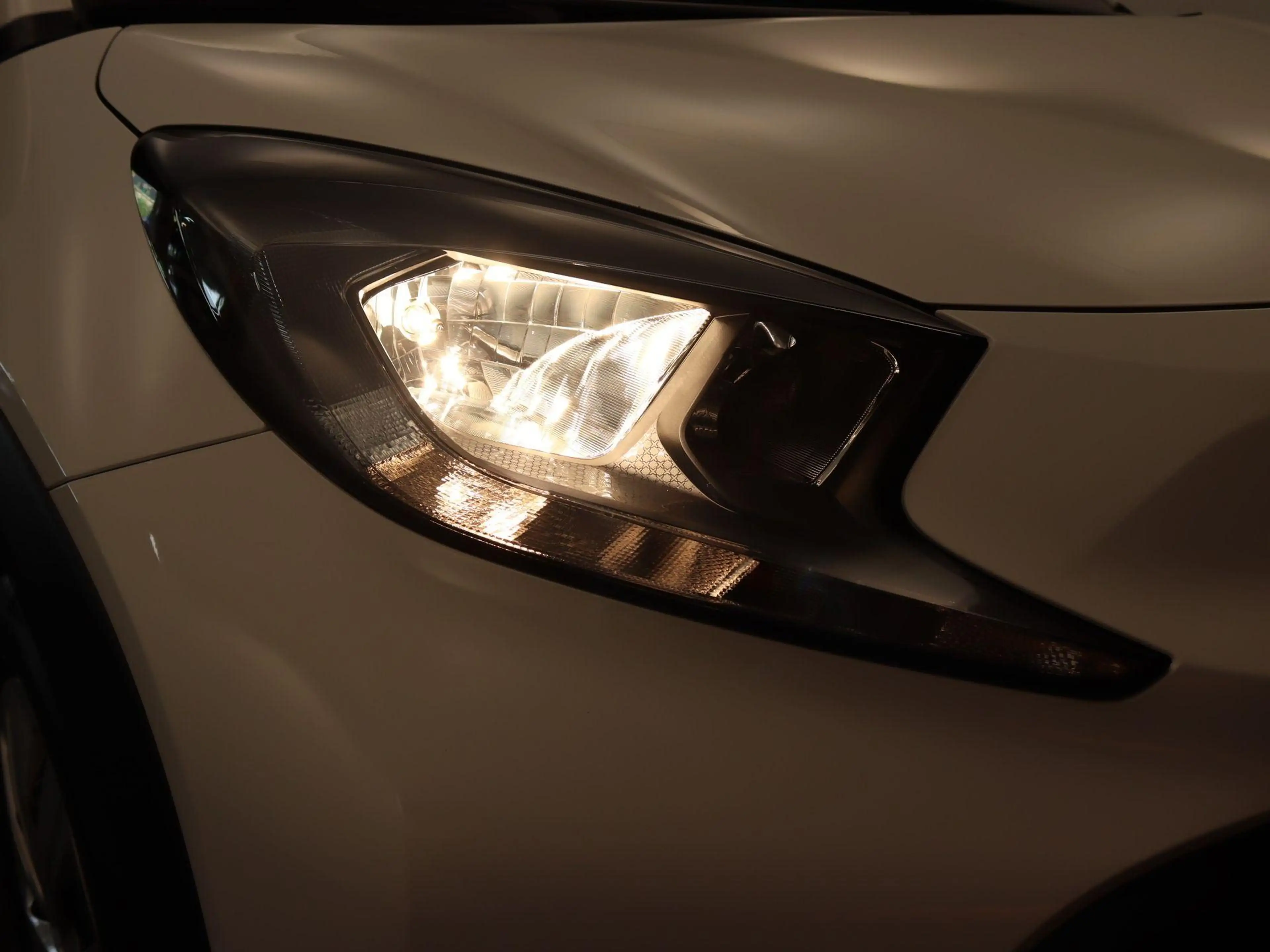 Toyota Aygo X 1.0 VVT-i MT Play - ORIGINEEL NEDERLANDSE AUTO - A — photo 3