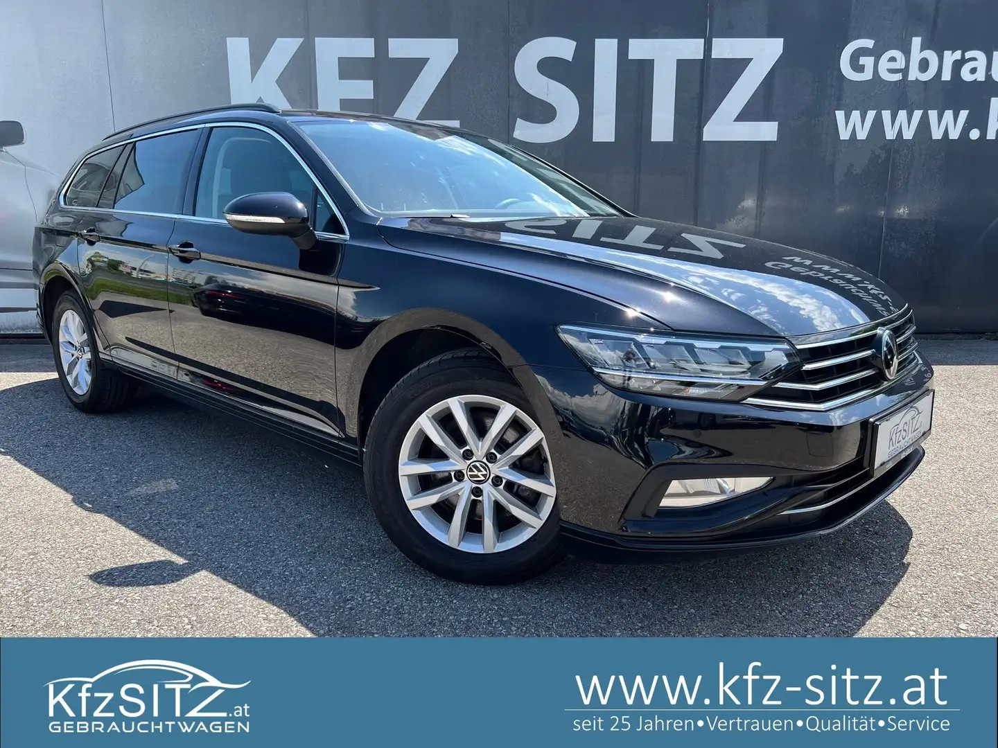 Volkswagen Passat Variant Business 2,0 TDI DSG Schwarz - 1