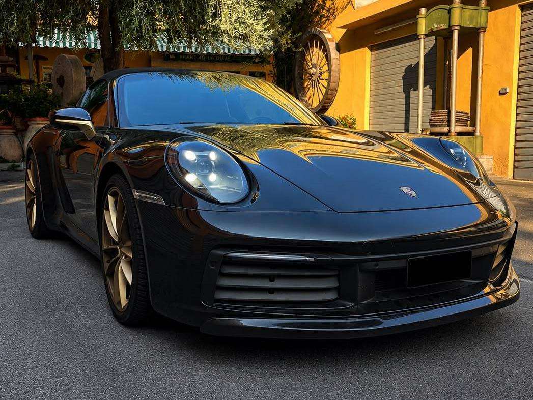 Porsche 911