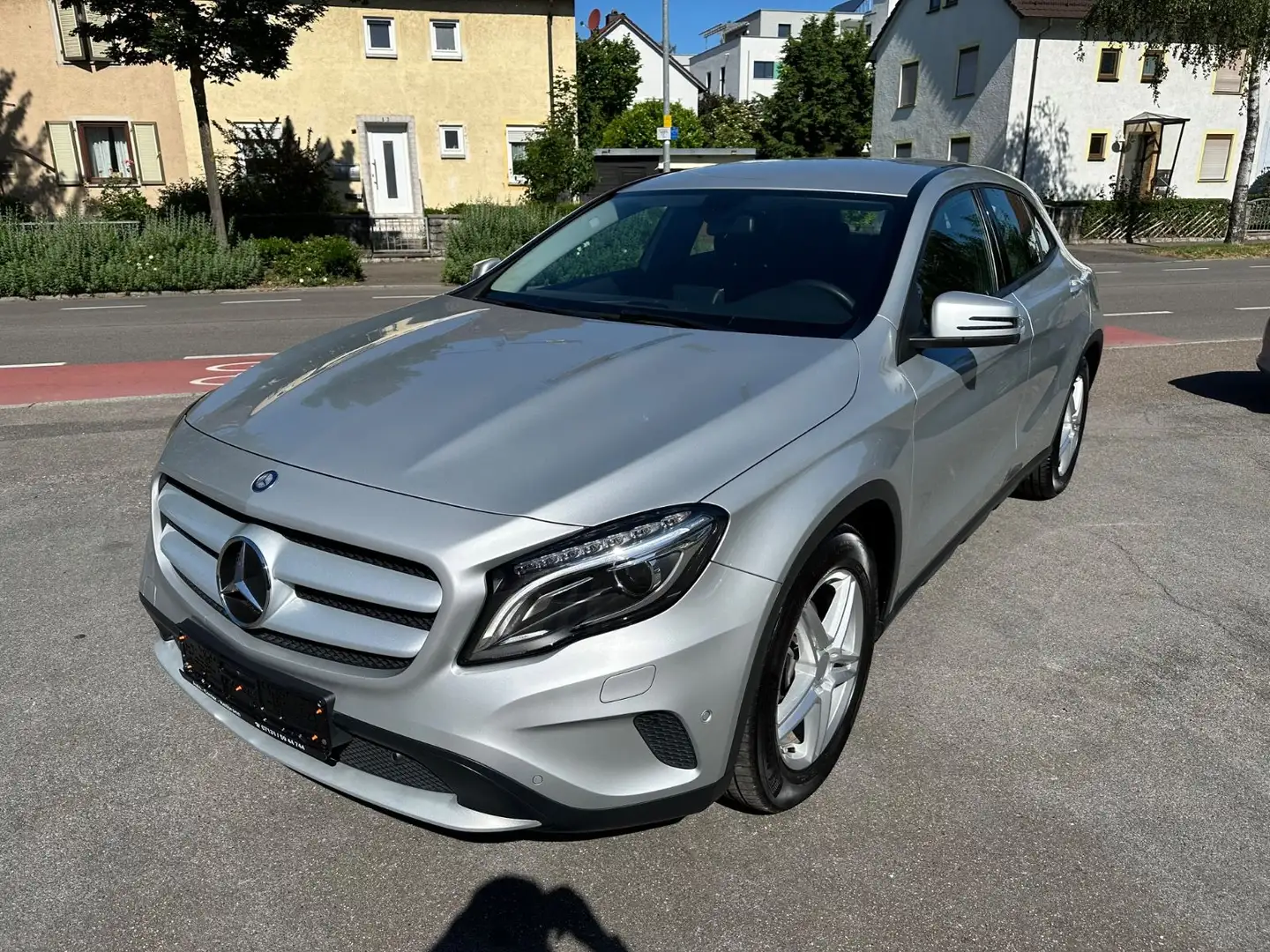 Mercedes-Benz GLA 200 GLA -Klasse GLA 200/Navi/Xenon/Kamera Zilver - 1