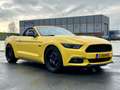 Ford Mustang Convertible GT 5.0 Cabrio Geel - thumbnail 3