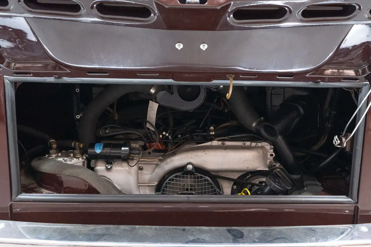 Volkswagen T2b Champagne Edition, foto 7