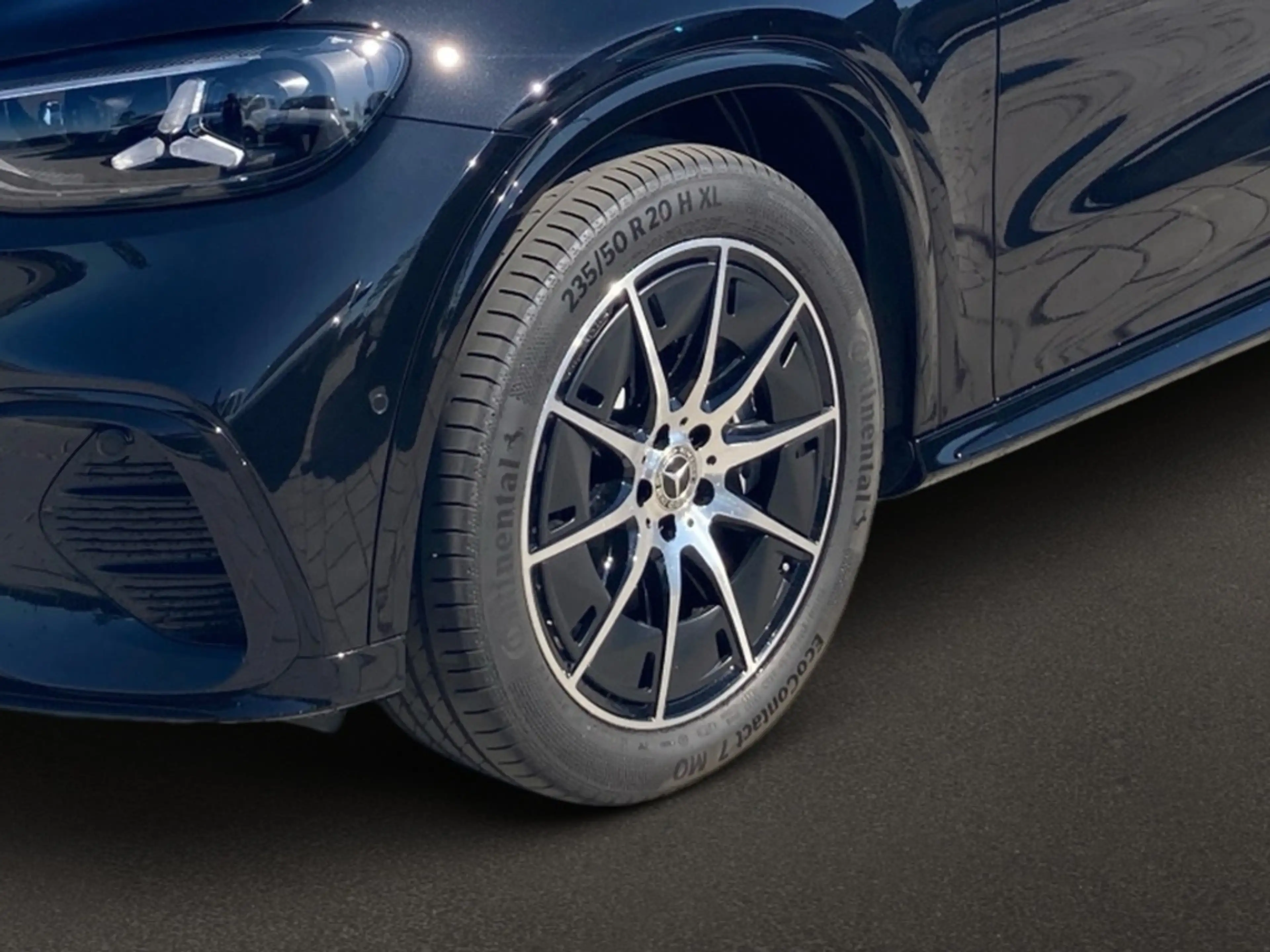 Mercedes-Benz GLC 400 4m EQ AMG*Night*AHK*Sky-Pano*Dig.-Light* — photo 8