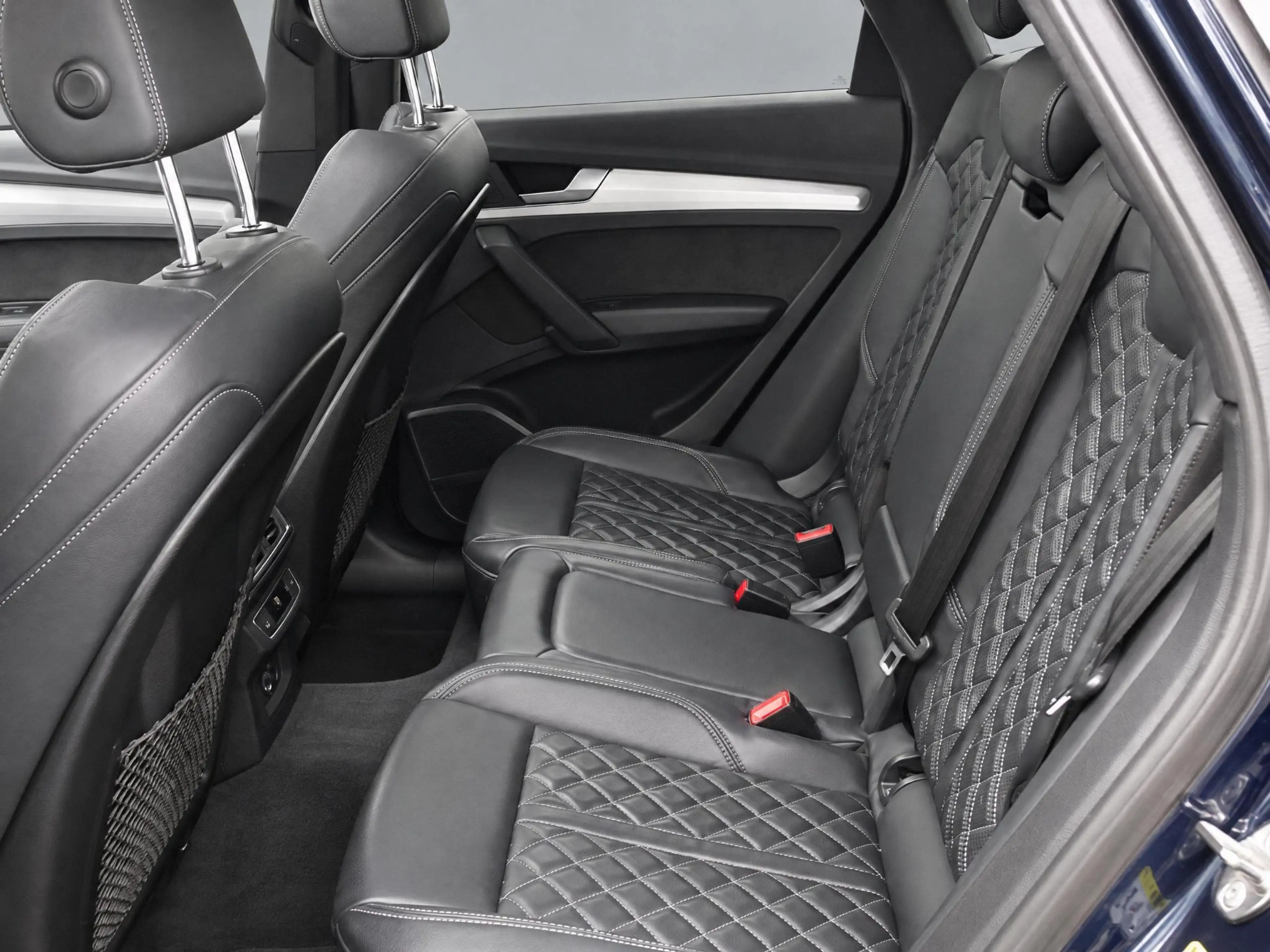 Audi Q5 55 TFSIe 270kW/367PK quattro S Line Competition · — photo 14