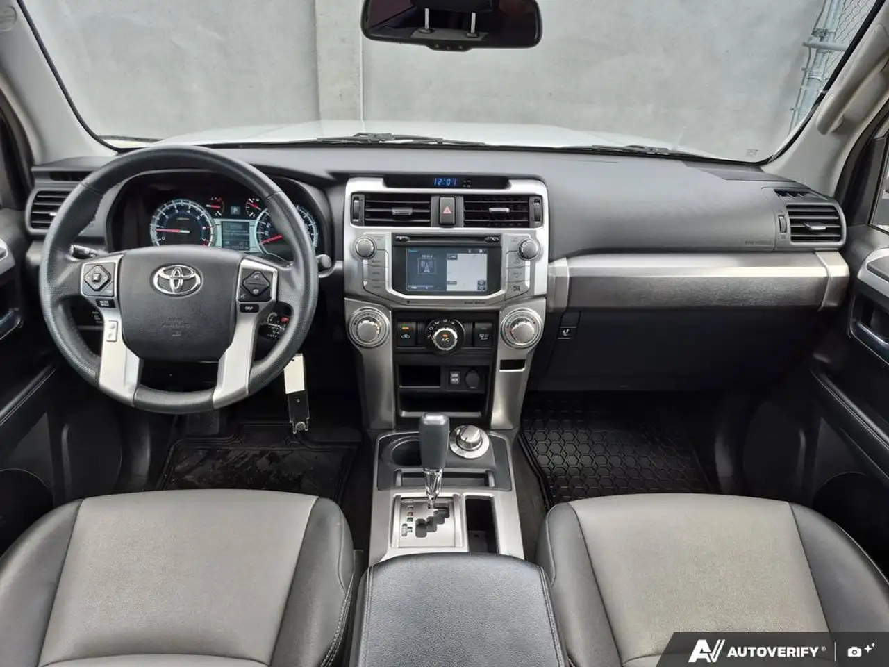 Toyota 4-Runner photo Toyota 4-Runner
