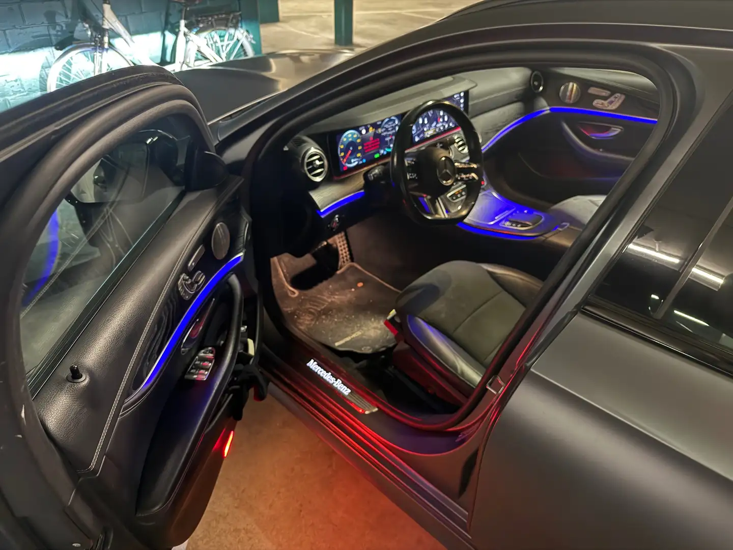 Mercedes-Benz E 300 E 300 T BlueTEC HYBRID 7G-TRONIC Edition E - 1
