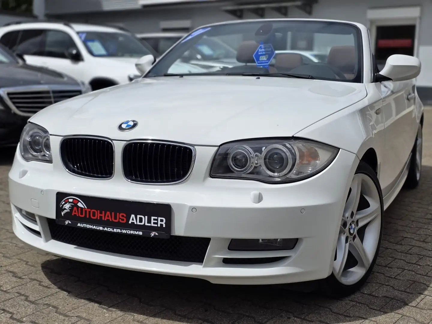 BMW 125 i CABRIO*AUTOM*2HD*PDC*XEN*NAV*LEDER*MEMOR*SH Blanc - 2