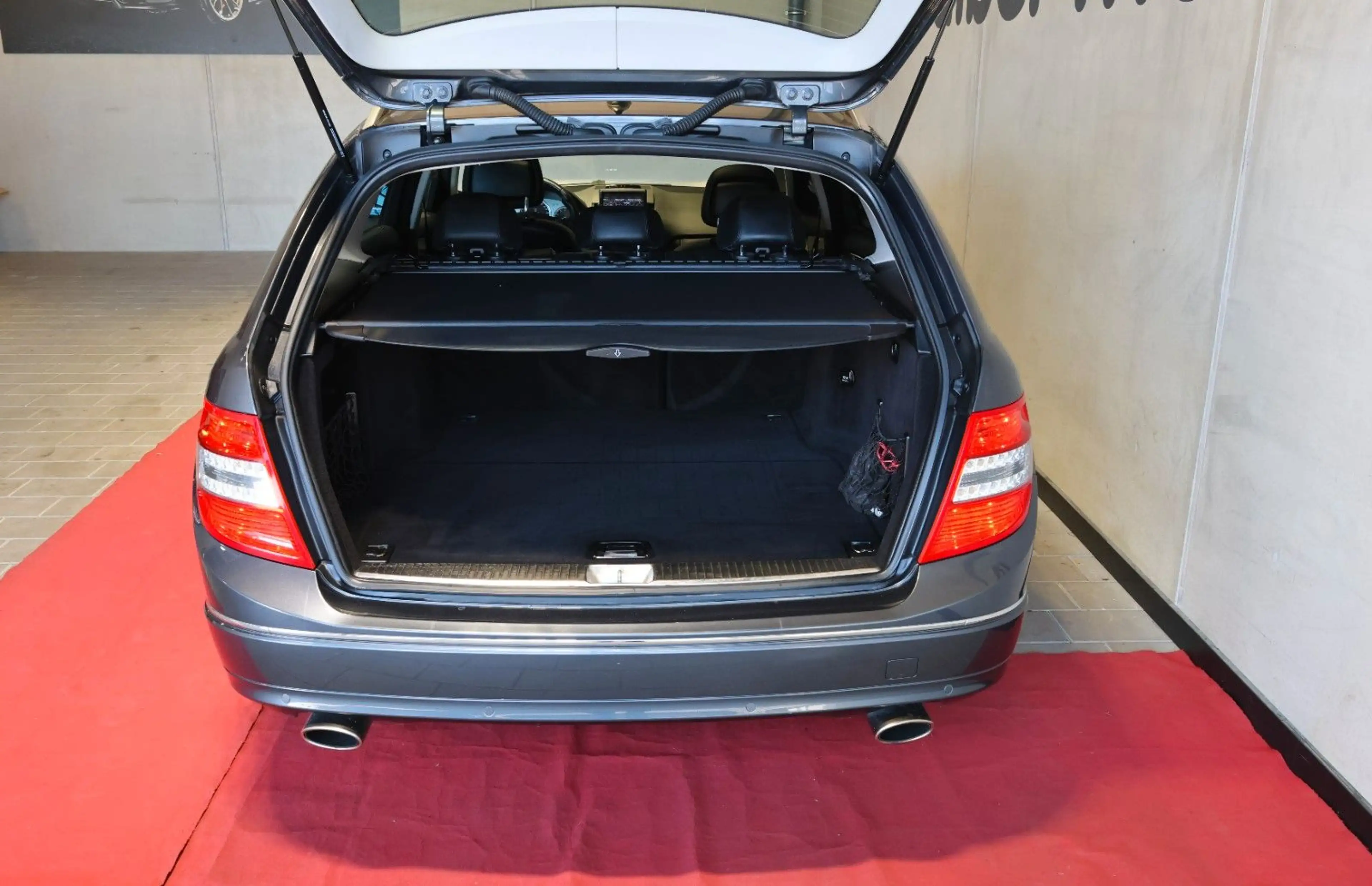 Mercedes-Benz C 350 T-Mod. Avantg. Pano Automik Leder AHK — photo 14