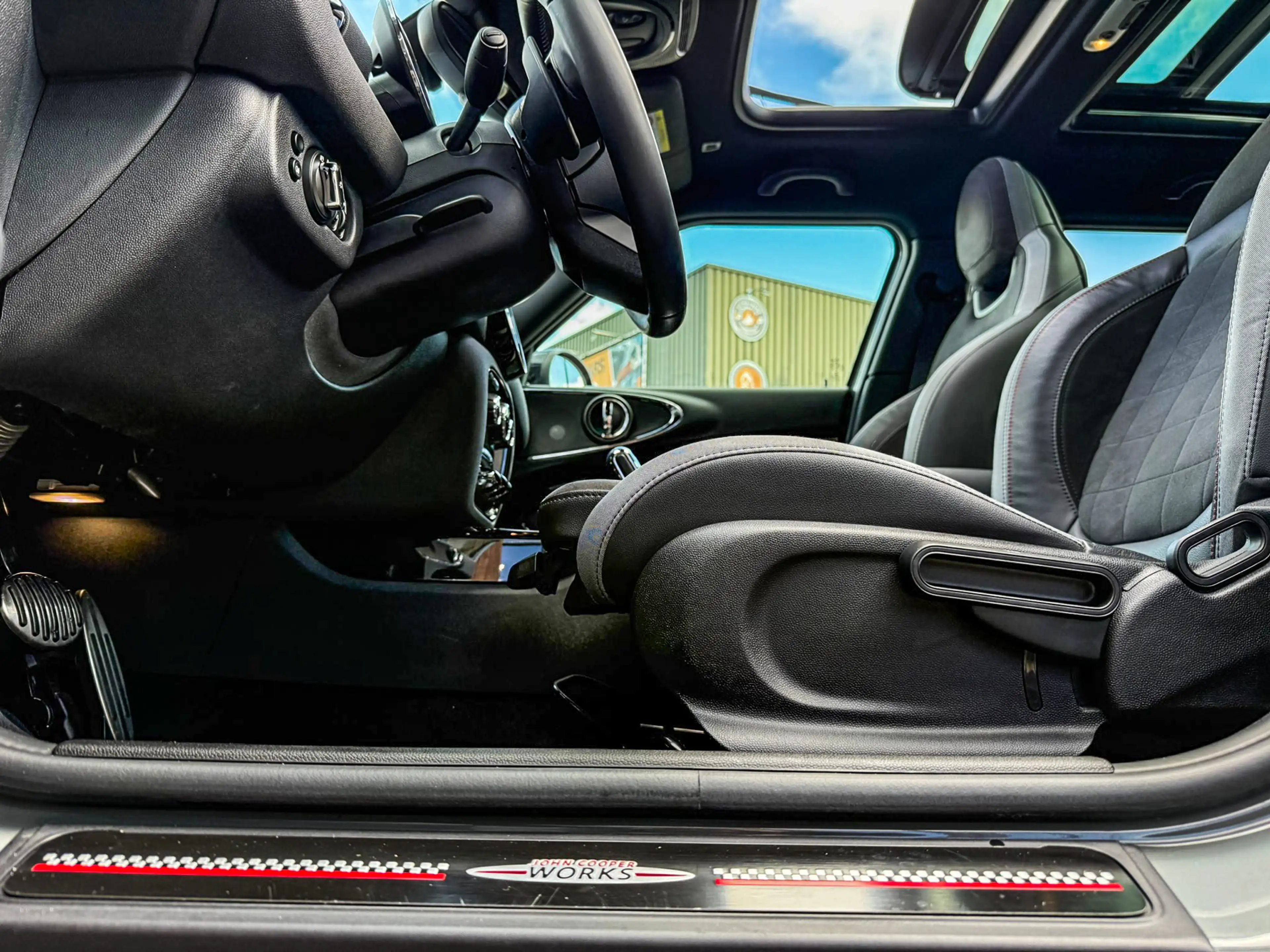 MINI John Cooper Works Clubman Mini 2.0 JCW ALL4 F1 aut 306pk/Nardo/Camera/Pano/H — photo 24