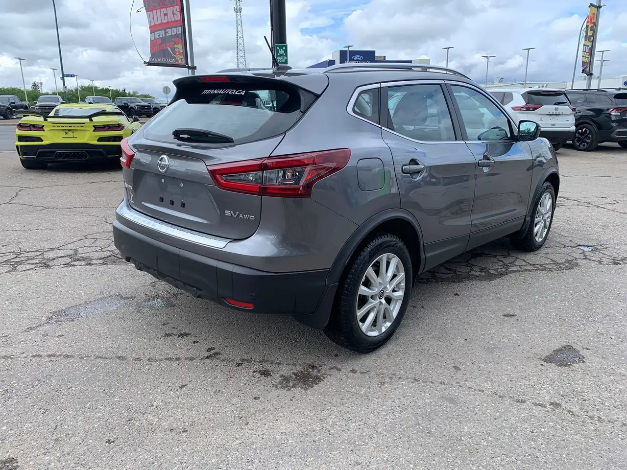 Nissan Qashqai снимка Nissan Qashqai