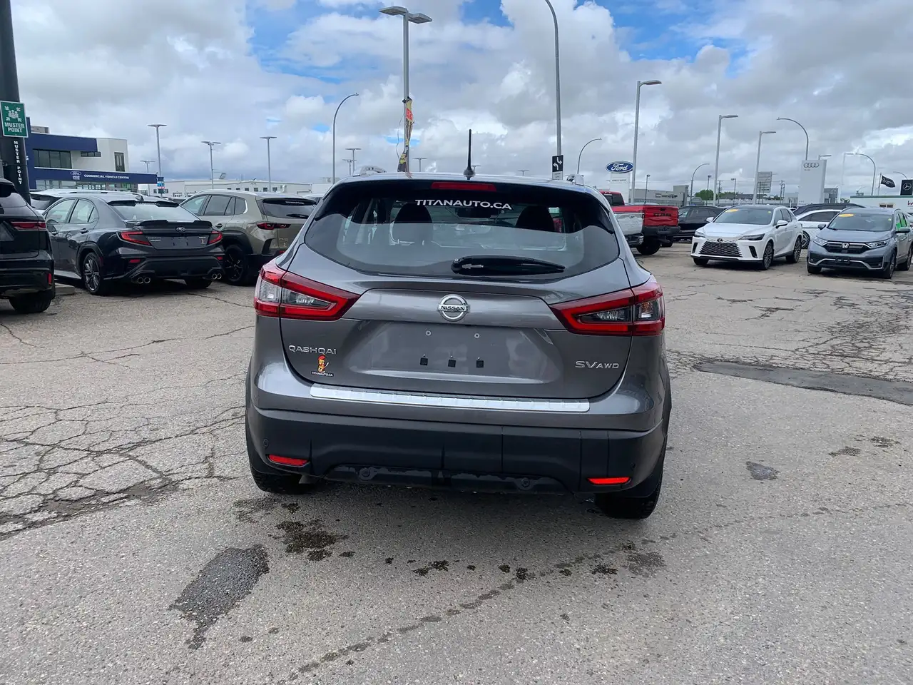 Nissan Qashqai снимка Nissan Qashqai