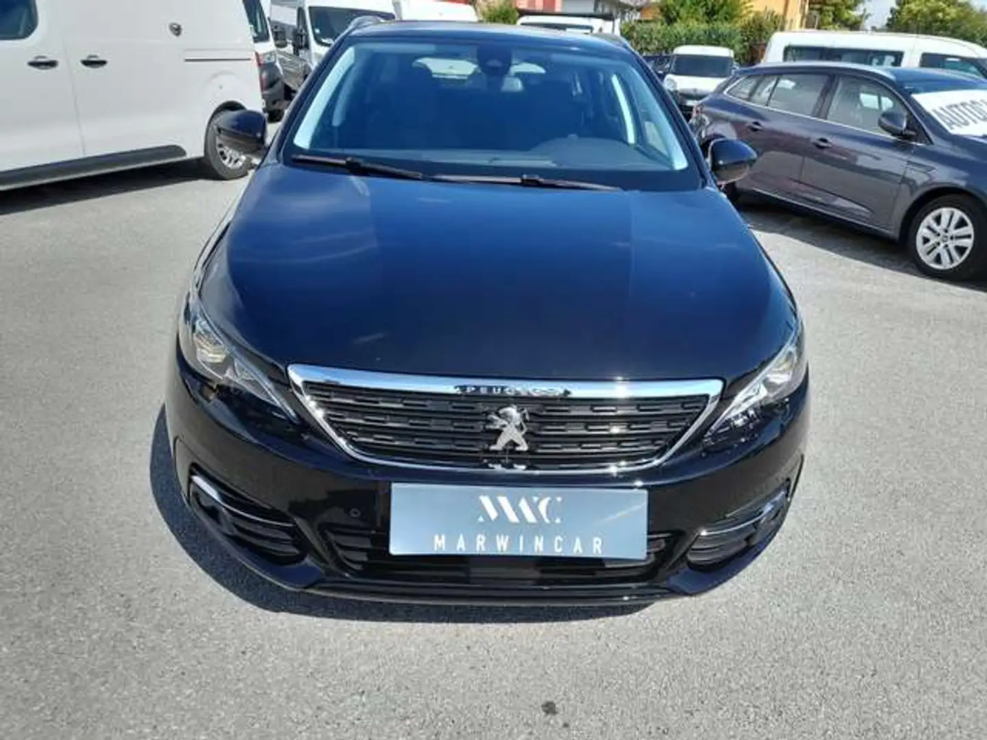 Peugeot 308 SW 1.5 bluehdi Allure s&s aut Schwarz - 2