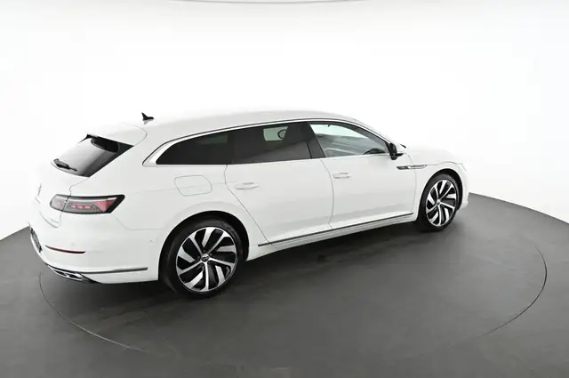 Volkswagen Arteon view 4