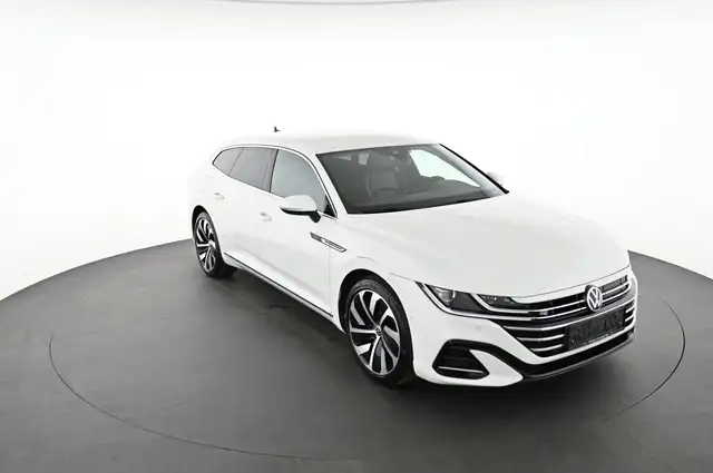 Volkswagen Arteon view 10