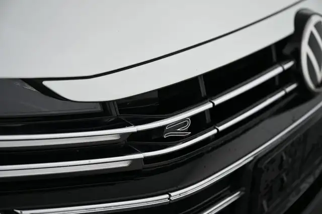 Volkswagen Arteon view 17