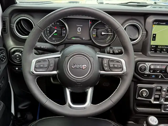 Jeep Wrangler Sahara 2.0 PHEV 380 P Overland Ansicht 44
