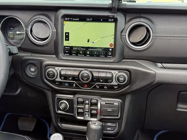 Jeep Wrangler Sahara 2.0 PHEV 380 P Overland Ansicht 45