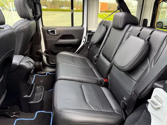 Jeep Wrangler Sahara 2.0 PHEV 380 P Overland Ansicht 32