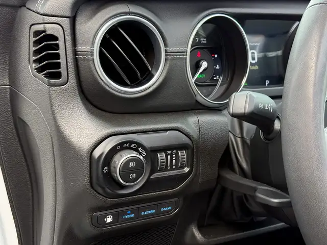 Jeep Wrangler Sahara 2.0 PHEV 380 P Overland Ansicht 25