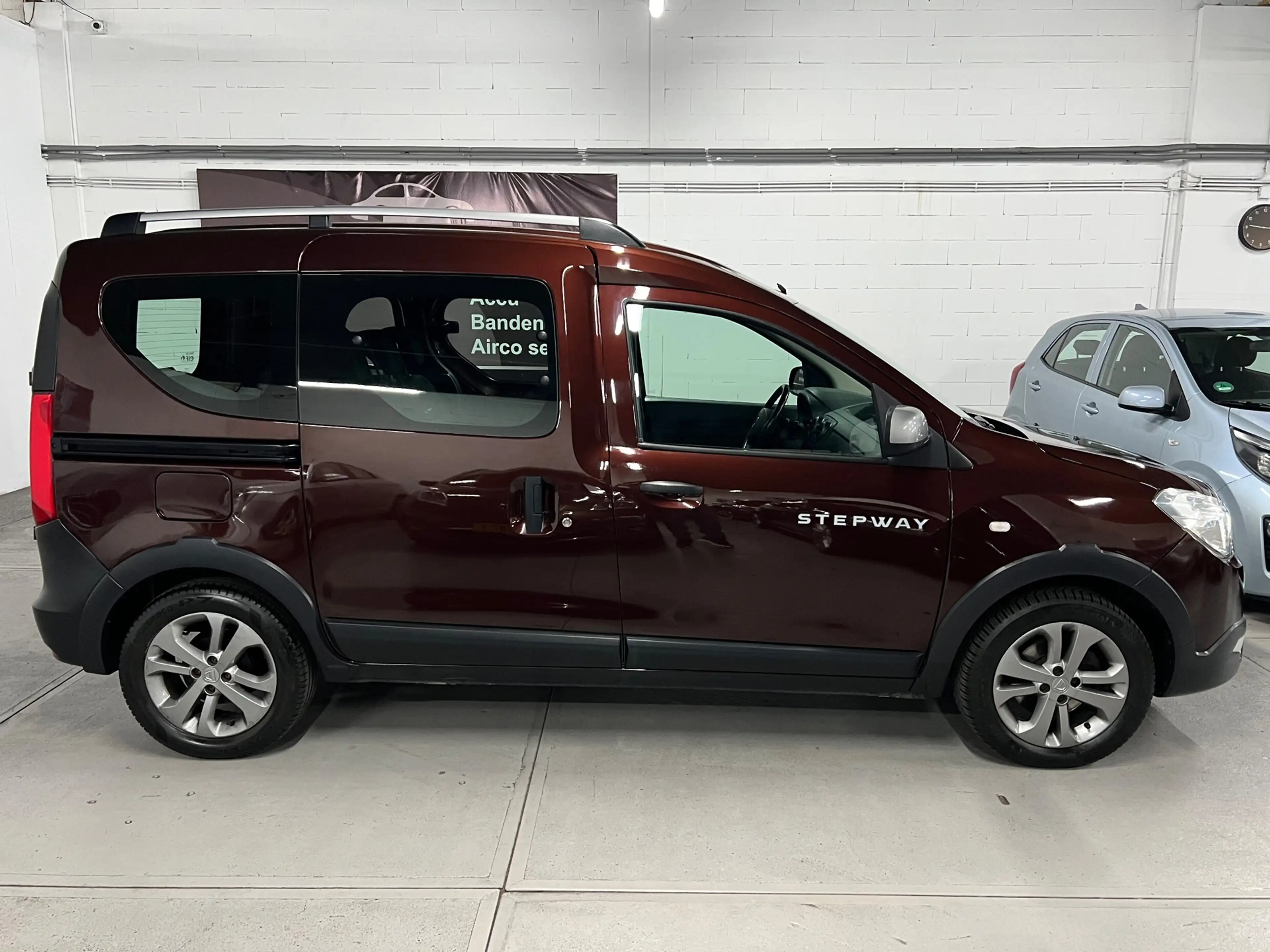 Dacia Dokker 1.2 TCe S&S Stepway NAVIGATIE / 2X SCHUIFDEUR — photo 5