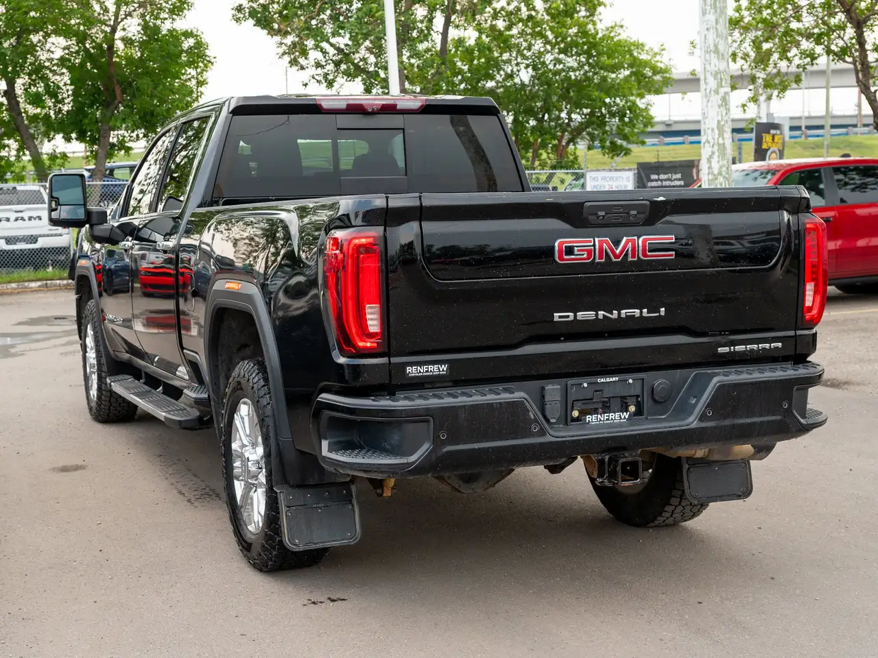 GMC Sierra 3500HD снимка GMC Sierra 3500HD
