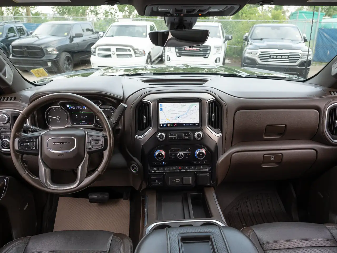 GMC Sierra 3500HD снимка GMC Sierra 3500HD