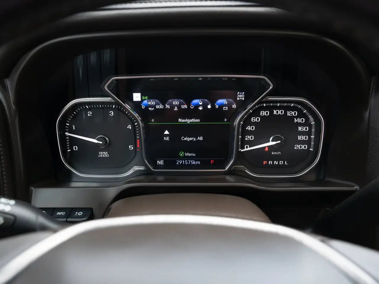 GMC Sierra 3500HD снимка GMC Sierra 3500HD