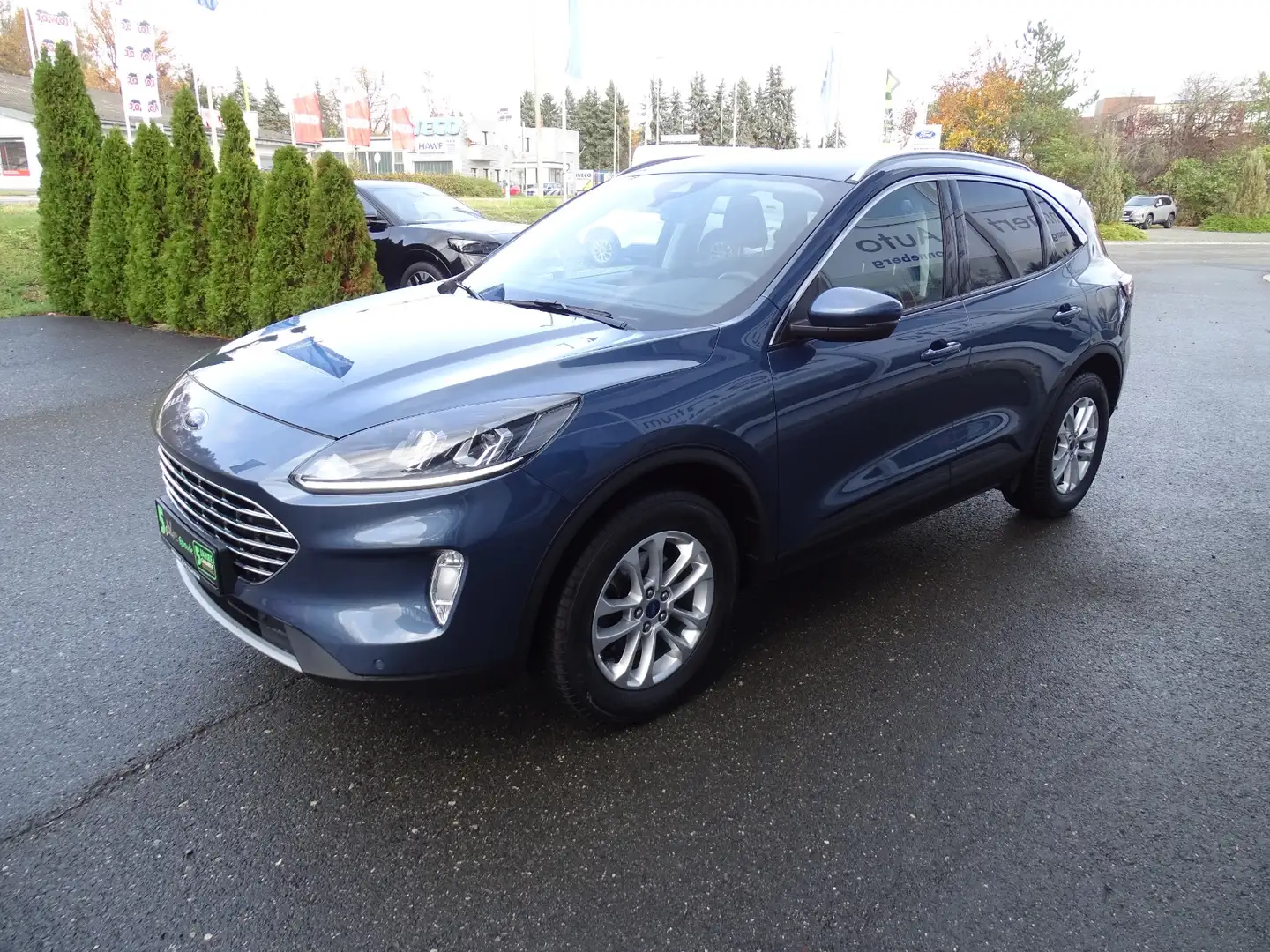 Ford Kuga 1.5 EcoBoost Titanium Navi+SHZ+Winterp.+AHK Blau - 2