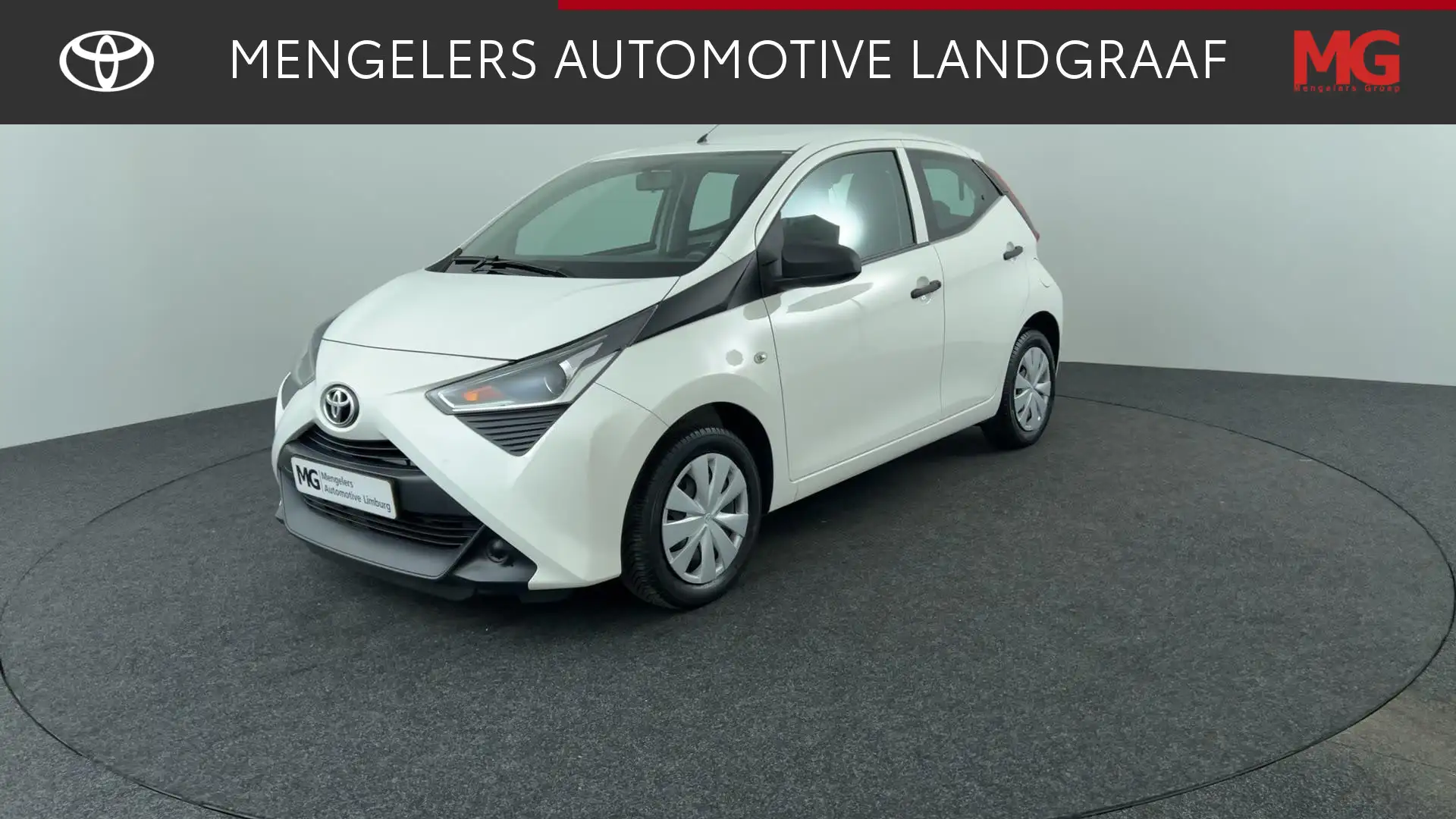 Toyota Aygo 1.0 VVT-i x-fun Wit - 1