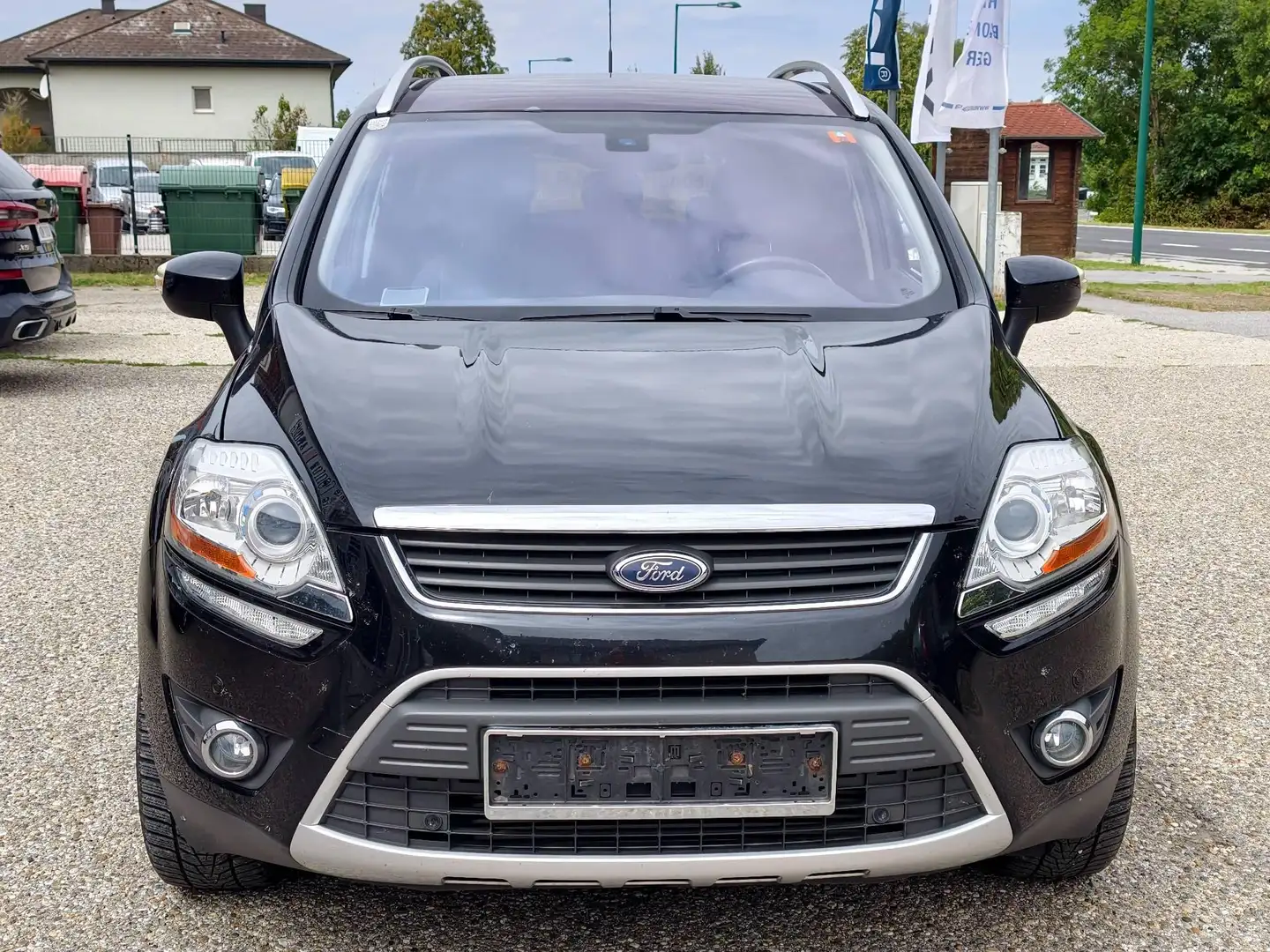 Ford Kuga Titanium Schwarz - 2