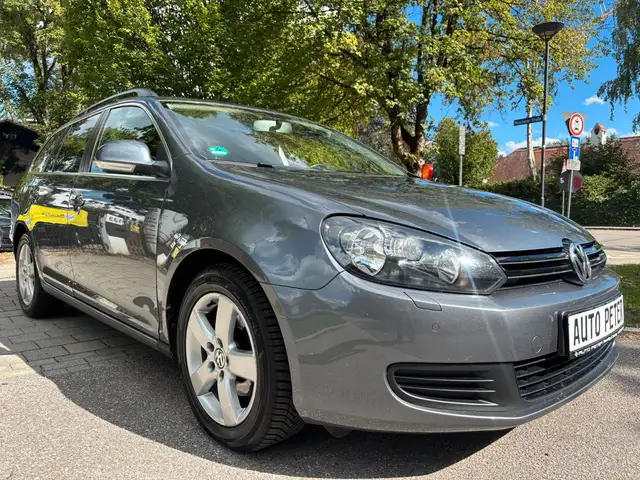 Volkswagen Golf view 8