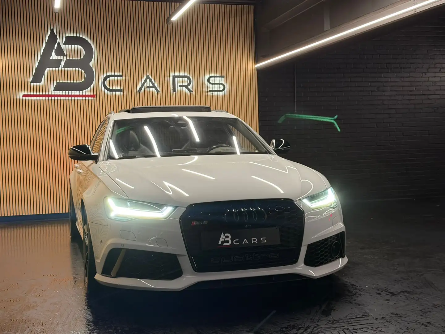 Audi RS6 4.0 V8 TFSI Quattro Performance * GAR 12 MOIS * Blanc - 2