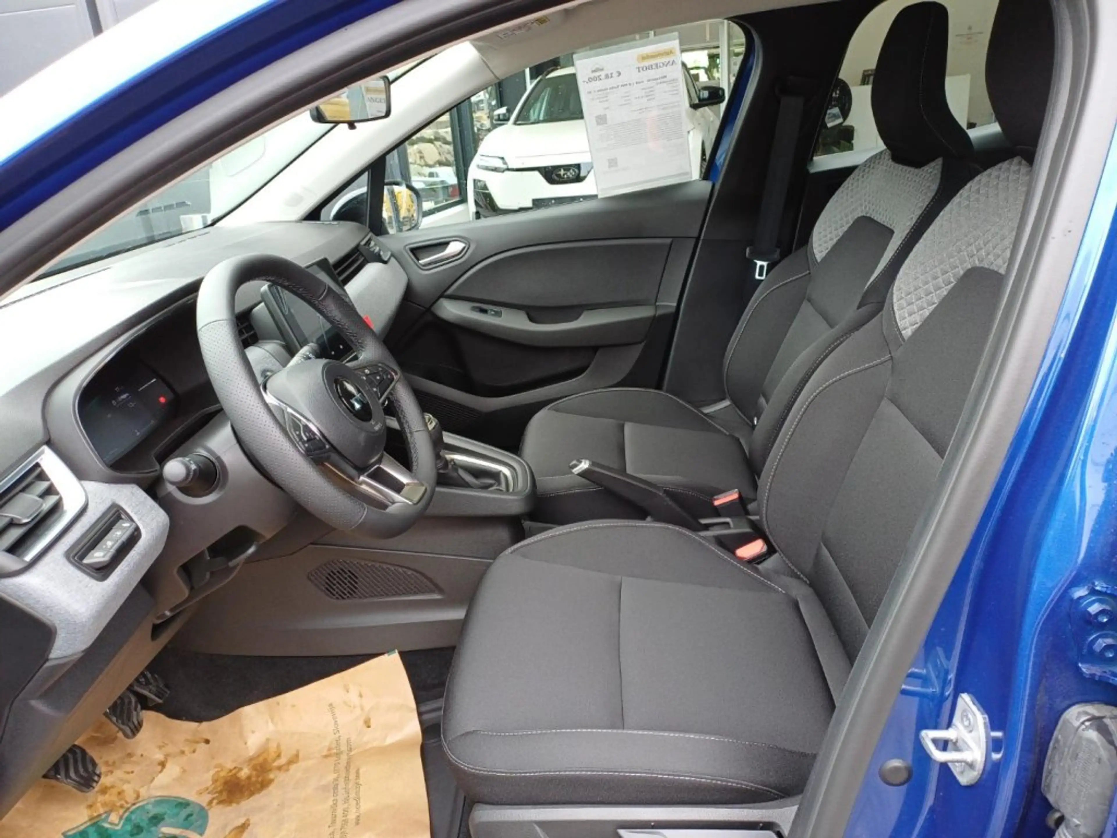 Mitsubishi Colt 1,0 MPI Turbo Invite C 26 — photo 15