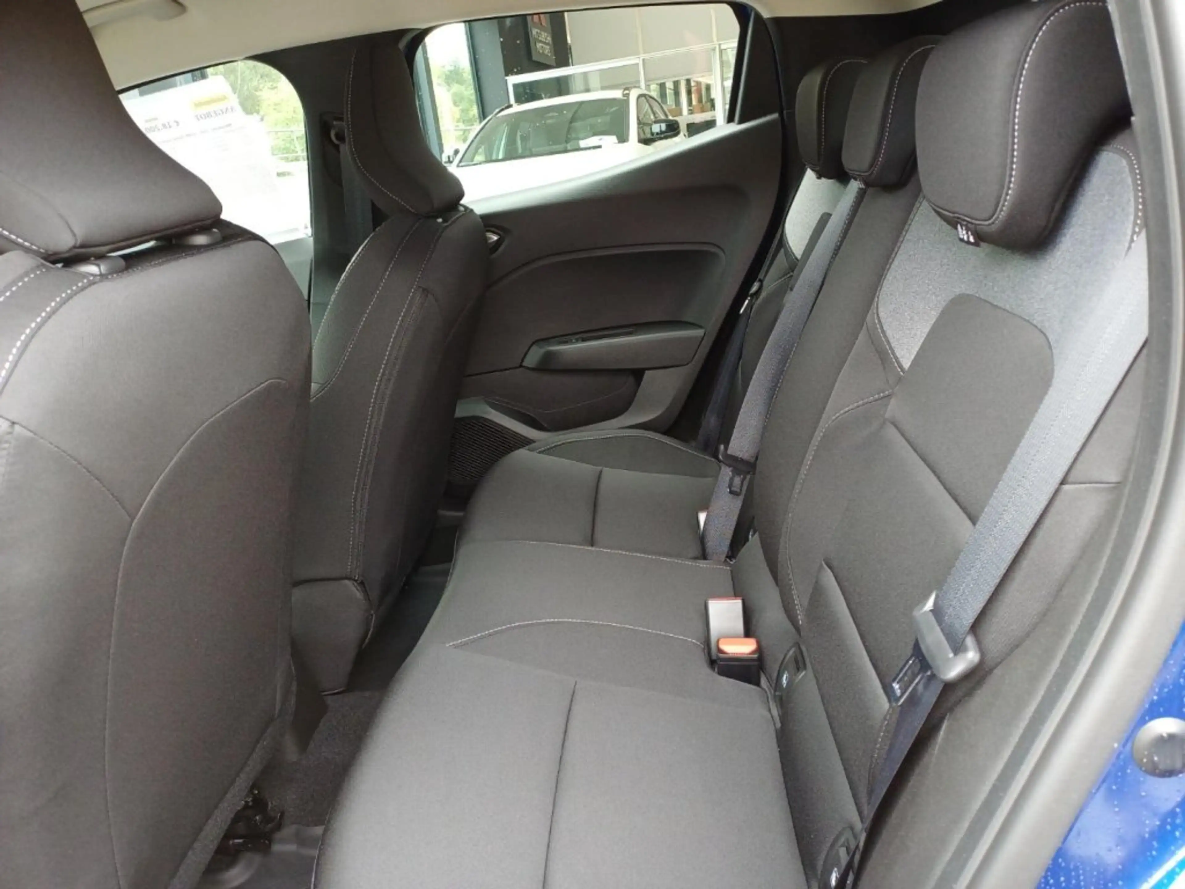 Mitsubishi Colt 1,0 MPI Turbo Invite C 26 — photo 11