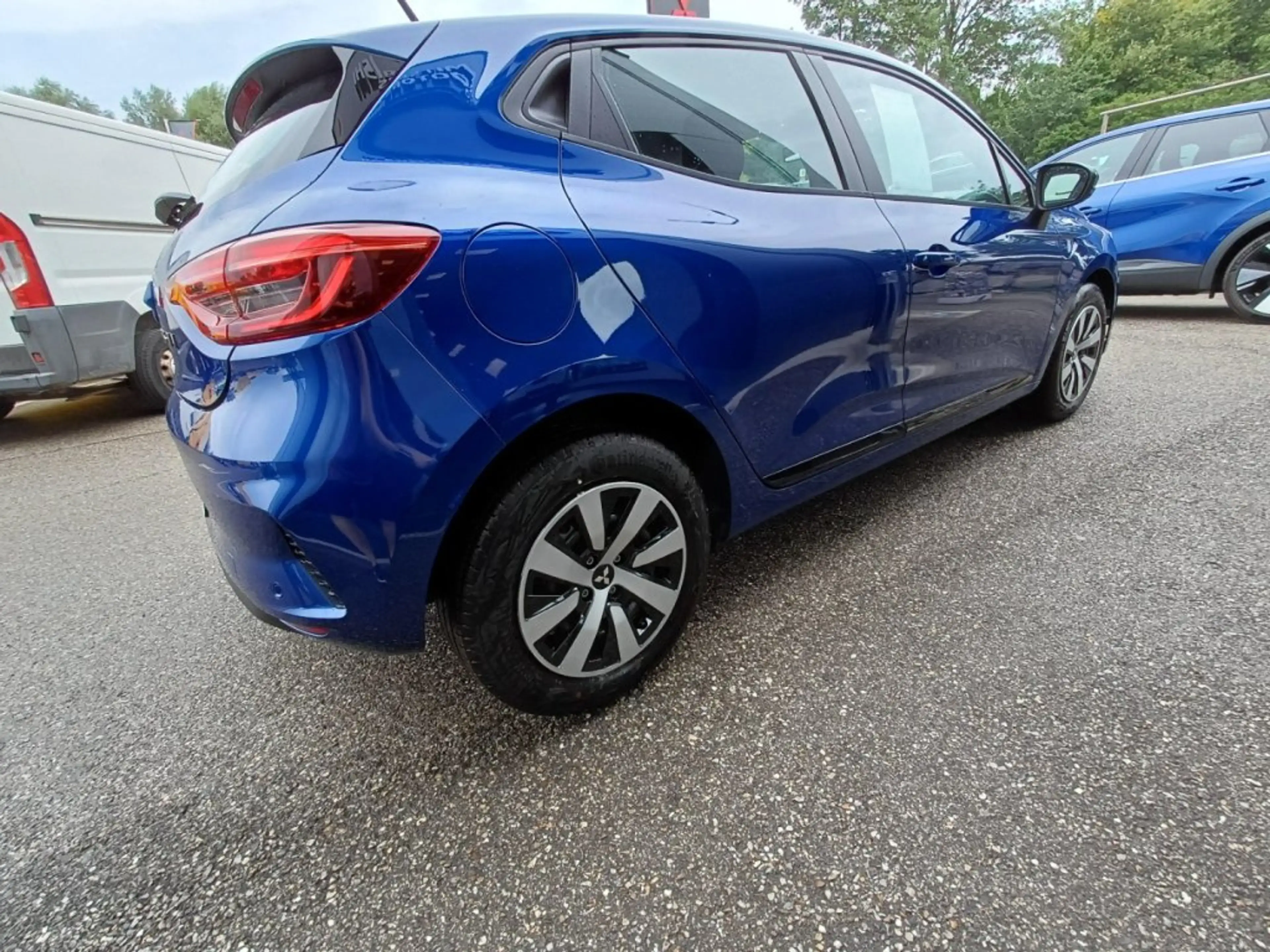 Mitsubishi Colt 1,0 MPI Turbo Invite C 26 — photo 5