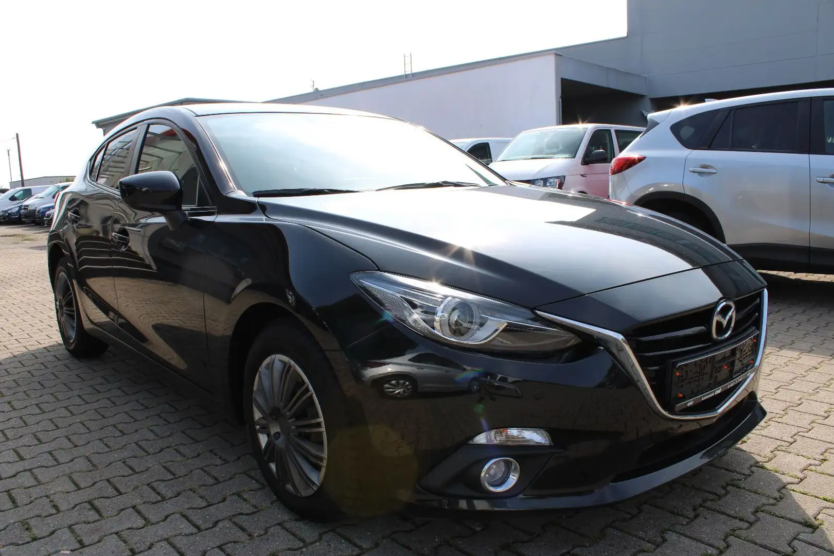 Mazda 3 2.2 SKYACTIV-D 150 Sports-Line Navi,Xenon,Head Schwarz - 2