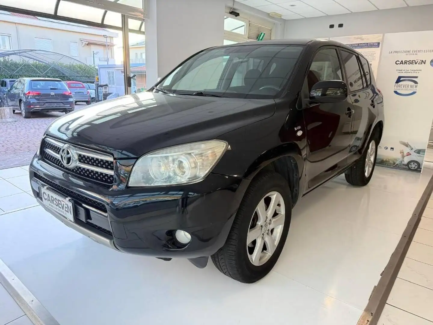 Toyota RAV 4 2.2 d-4d Sol 136cv dpf Schwarz - 1