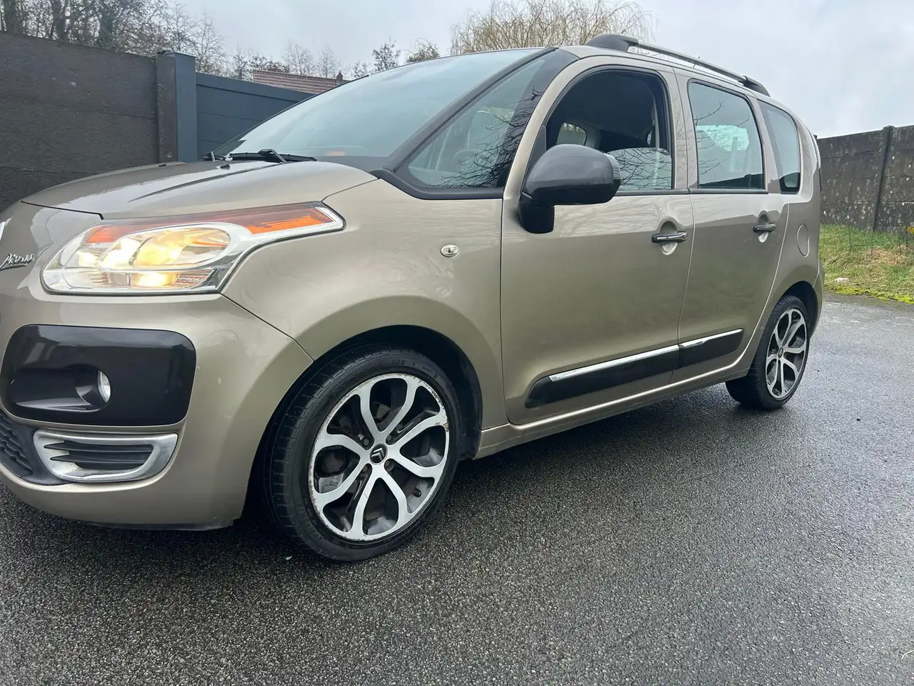 Citroen C3 Picasso e-HDi 90 Airdream Exclusive BMP6