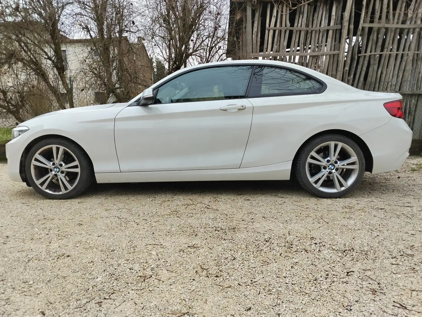 BMW 218 218d Coupe Advantage 150cv my18 - 1