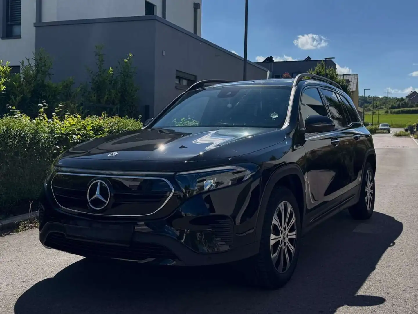 Mercedes-Benz EQB 350 4 MATIC TOIT OUVRANT TOIT PANORAMIQUE Grijs - 2