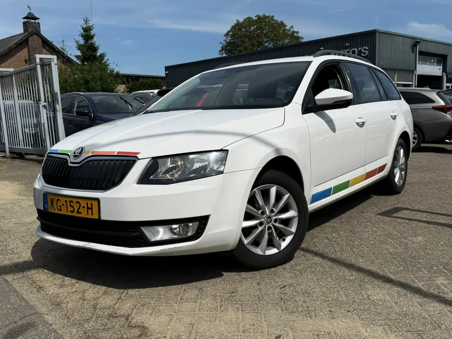 Skoda Octavia Combi 1.4 TSI G-TEC BUSINESS NAVI/CLIMATE/TREKHAAK Wit - 1