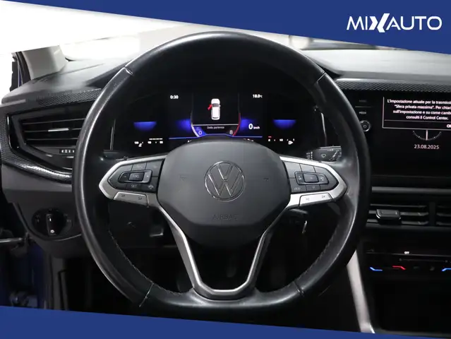 Volkswagen Polo view 12